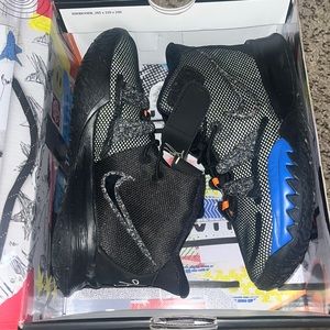 Kyrie basketball shoes